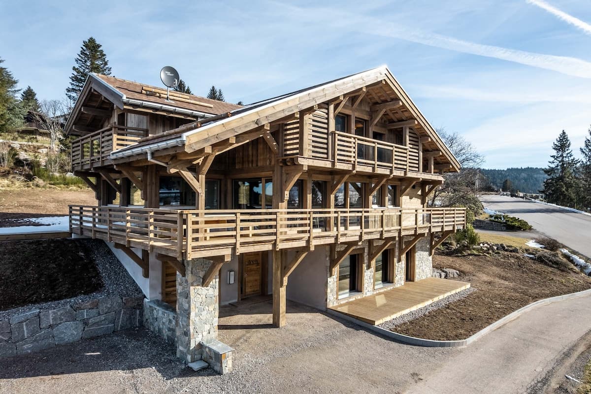 ECRIN DES CIMES 14 p - pool, petanque, karaoke